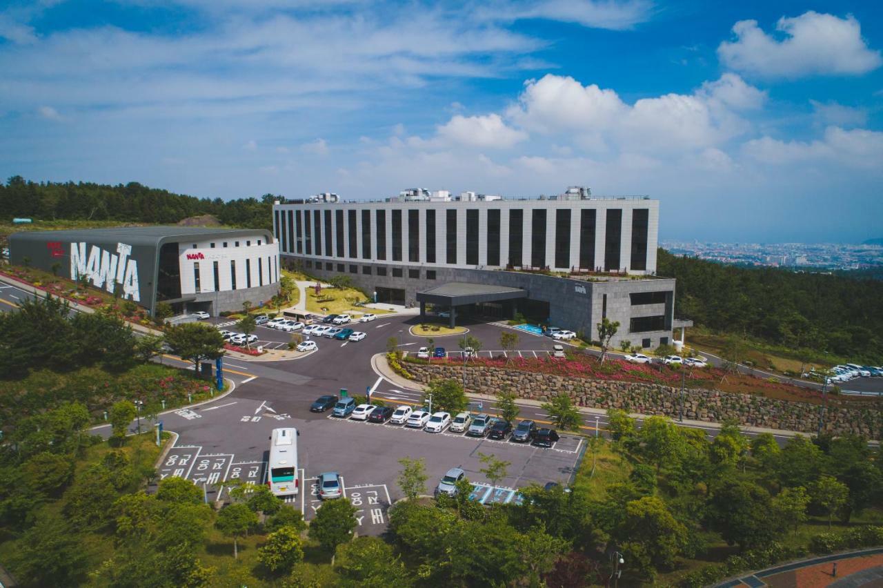 호텔난타 제주 외부 사진